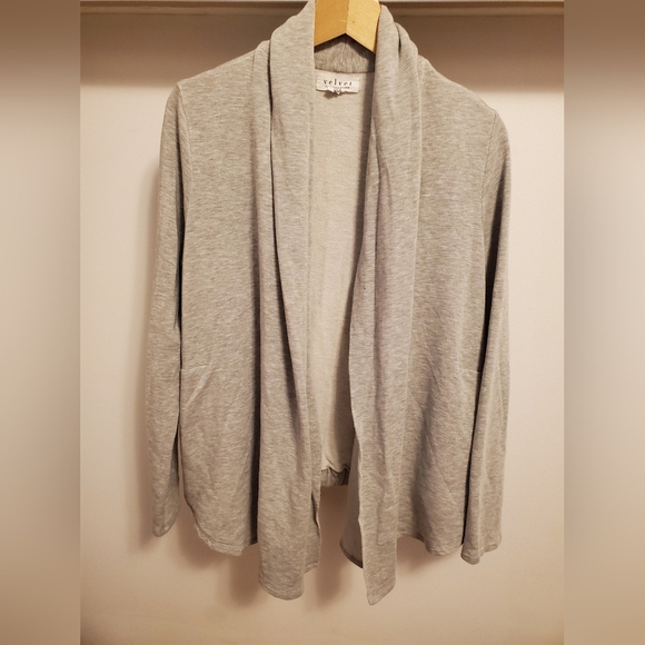 Velvet by Graham & Spencer open front cardigan. Light heathered grey. Size M. - Picture 1 of 11